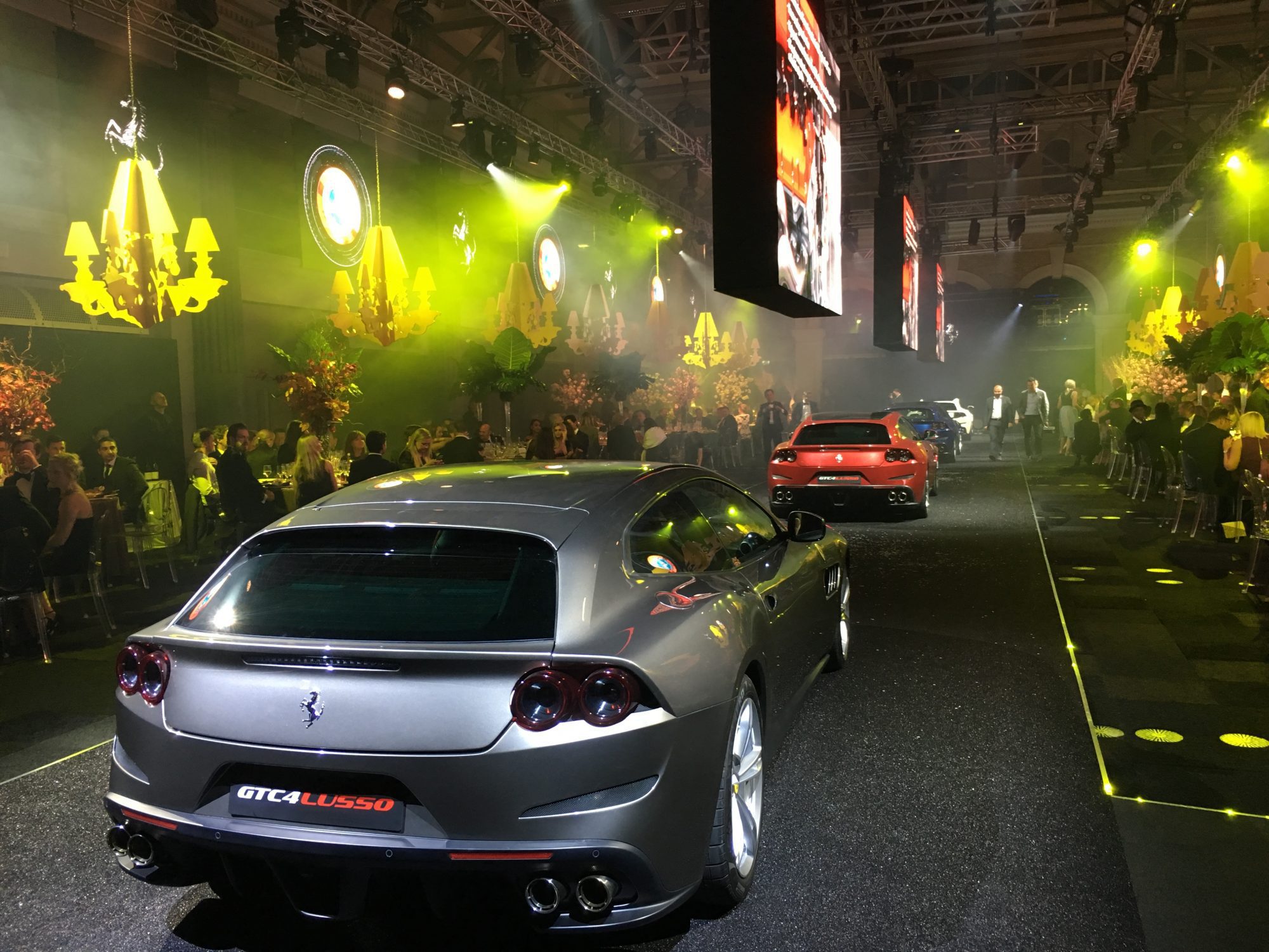 Al momento stai visualizzando Ferrari Londra presentazione nuova GTC4 Lusso
